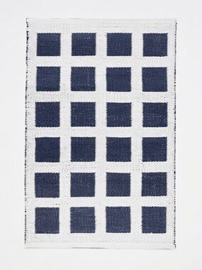 Annie Selke Titto Handwoven Indoor/Outdoor Rug 2x3
